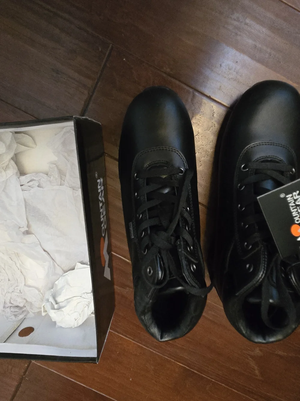Mountain Gear comfortable black